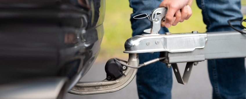 choose-right-enclosed-trailer-hitch-img
